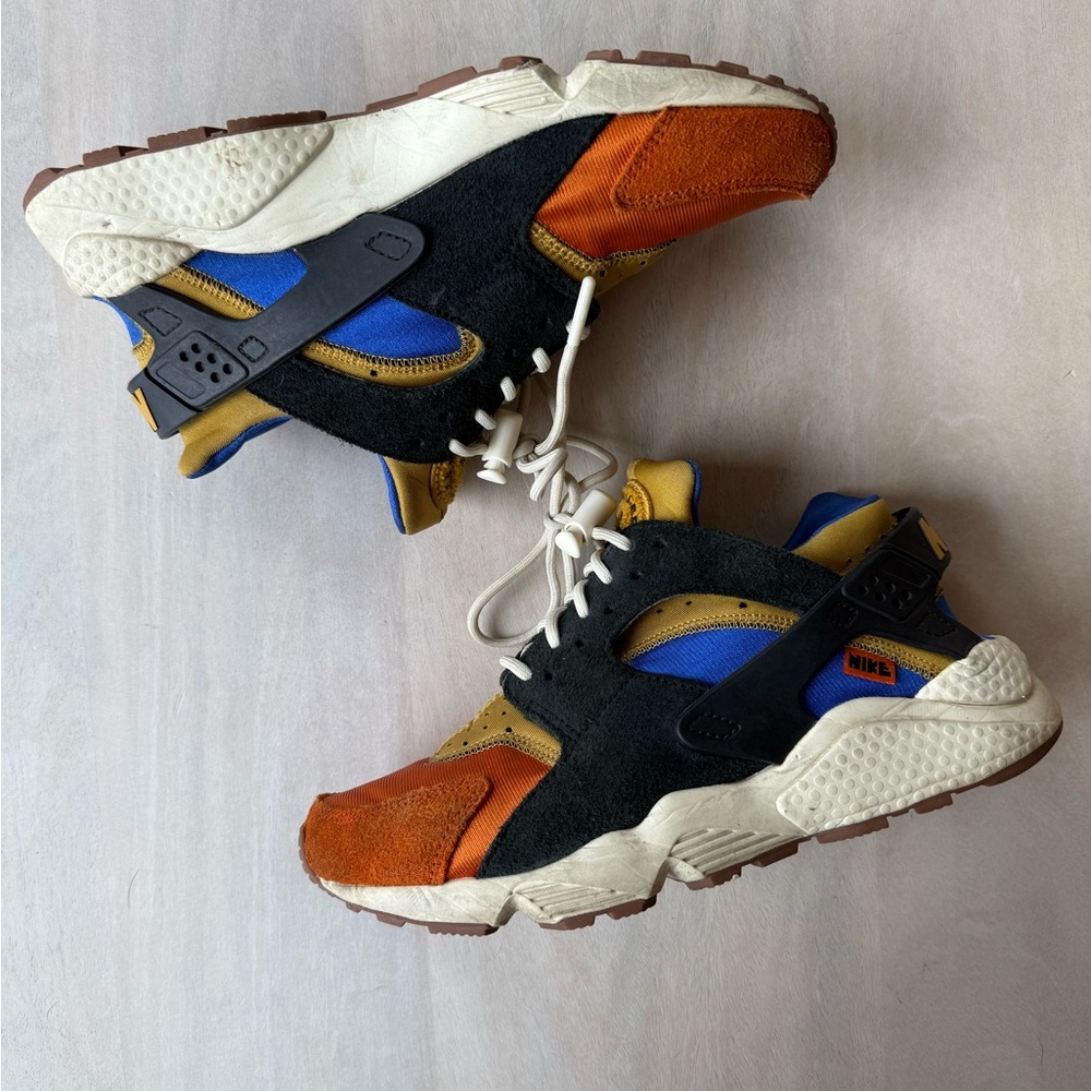 Nike Huarache Sneakers
